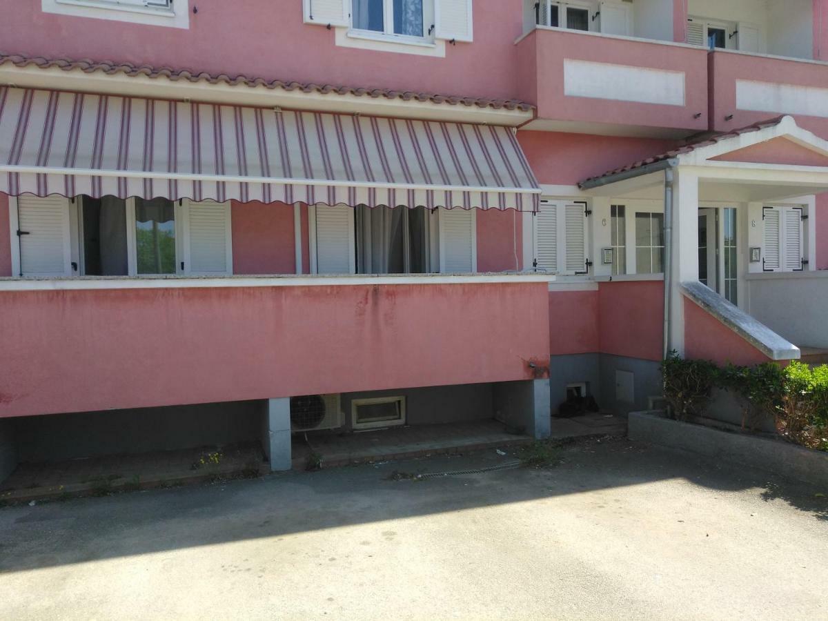 B6 Leilighet Rovinj Eksteriør bilde